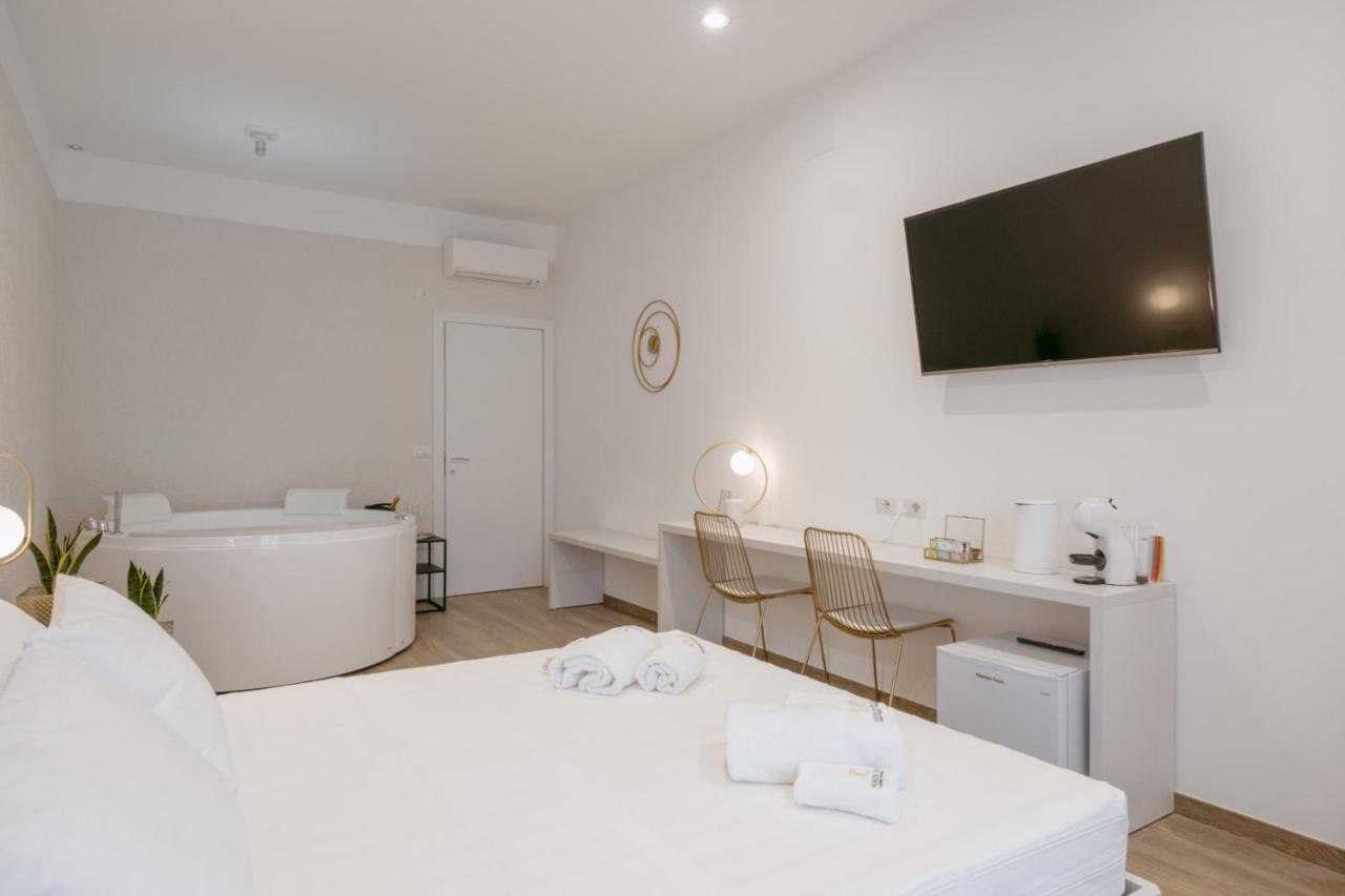 Hotel Porta D'Oro Charming House Alghero Exterior foto